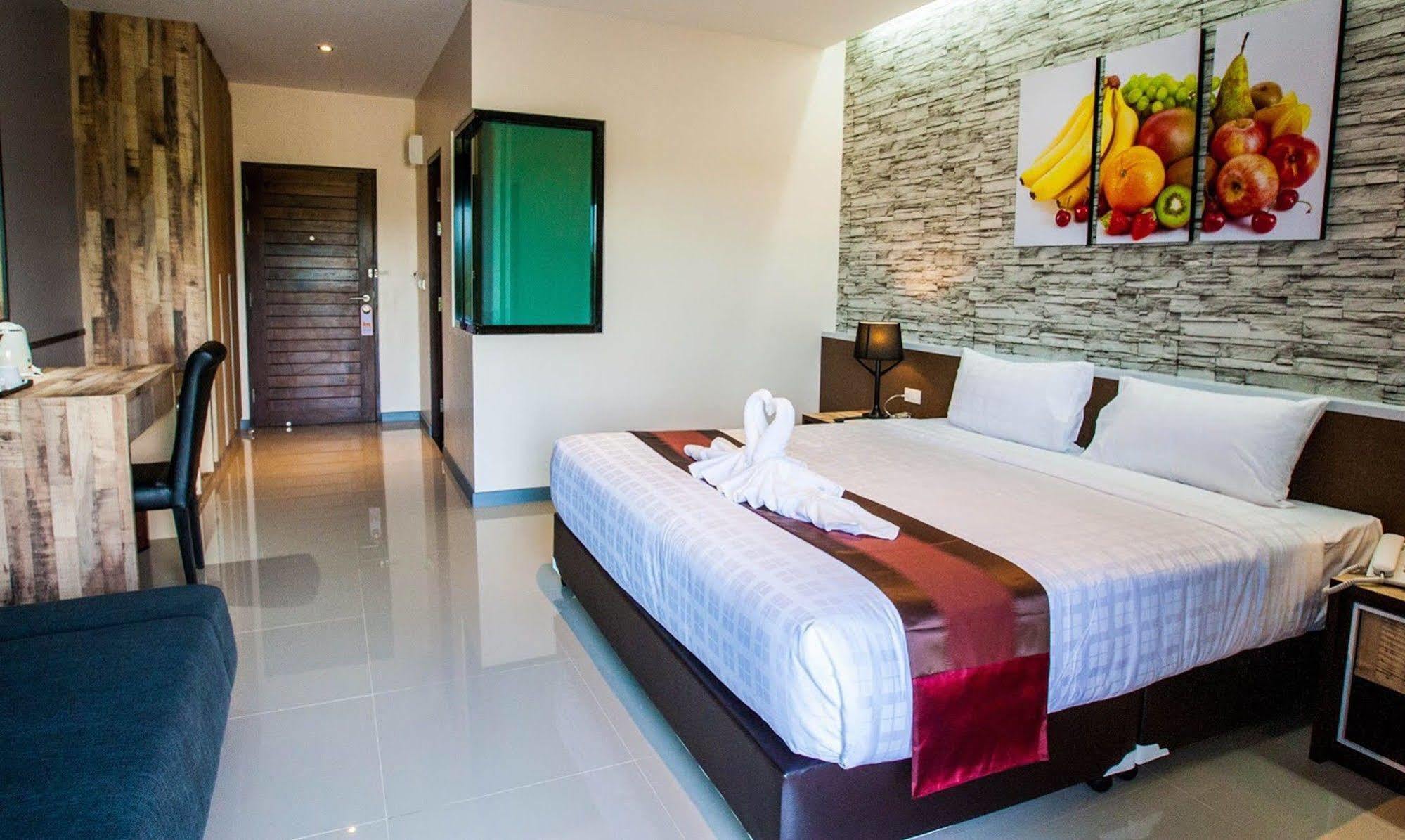 Ac Sportcenter Hotel Hat Yai Exterior photo